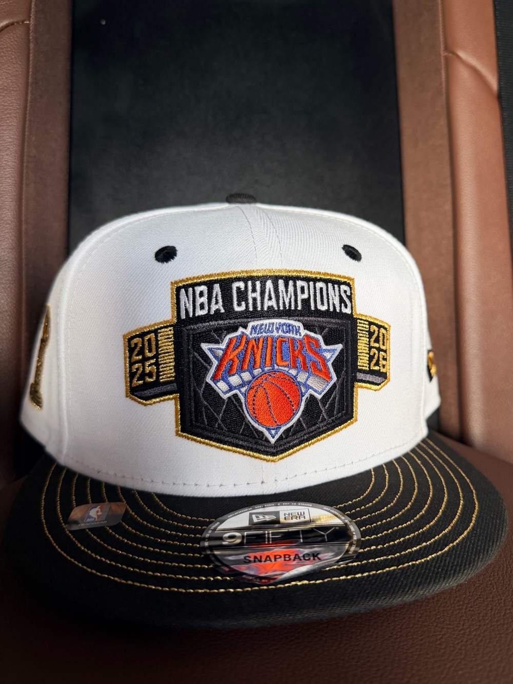New Era Knicks NBA Champions White & Black Snapback with Gold Stitching
